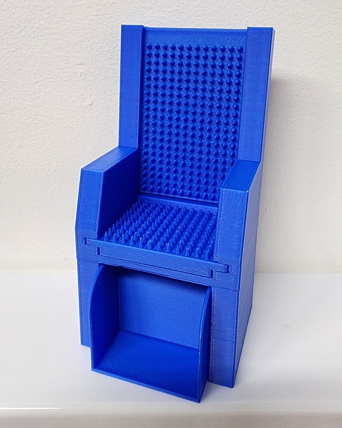 Taboo Tiny Chair - Solid