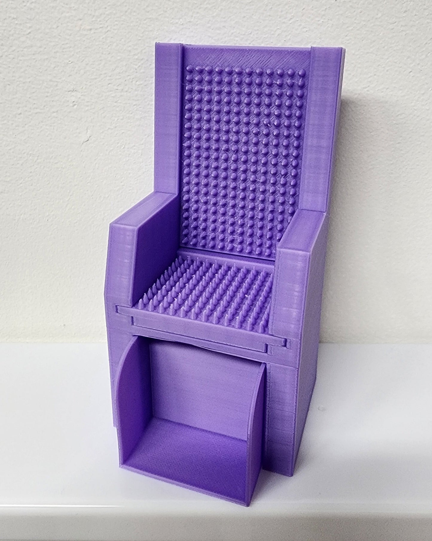 Taboo Tiny Chair - Solid