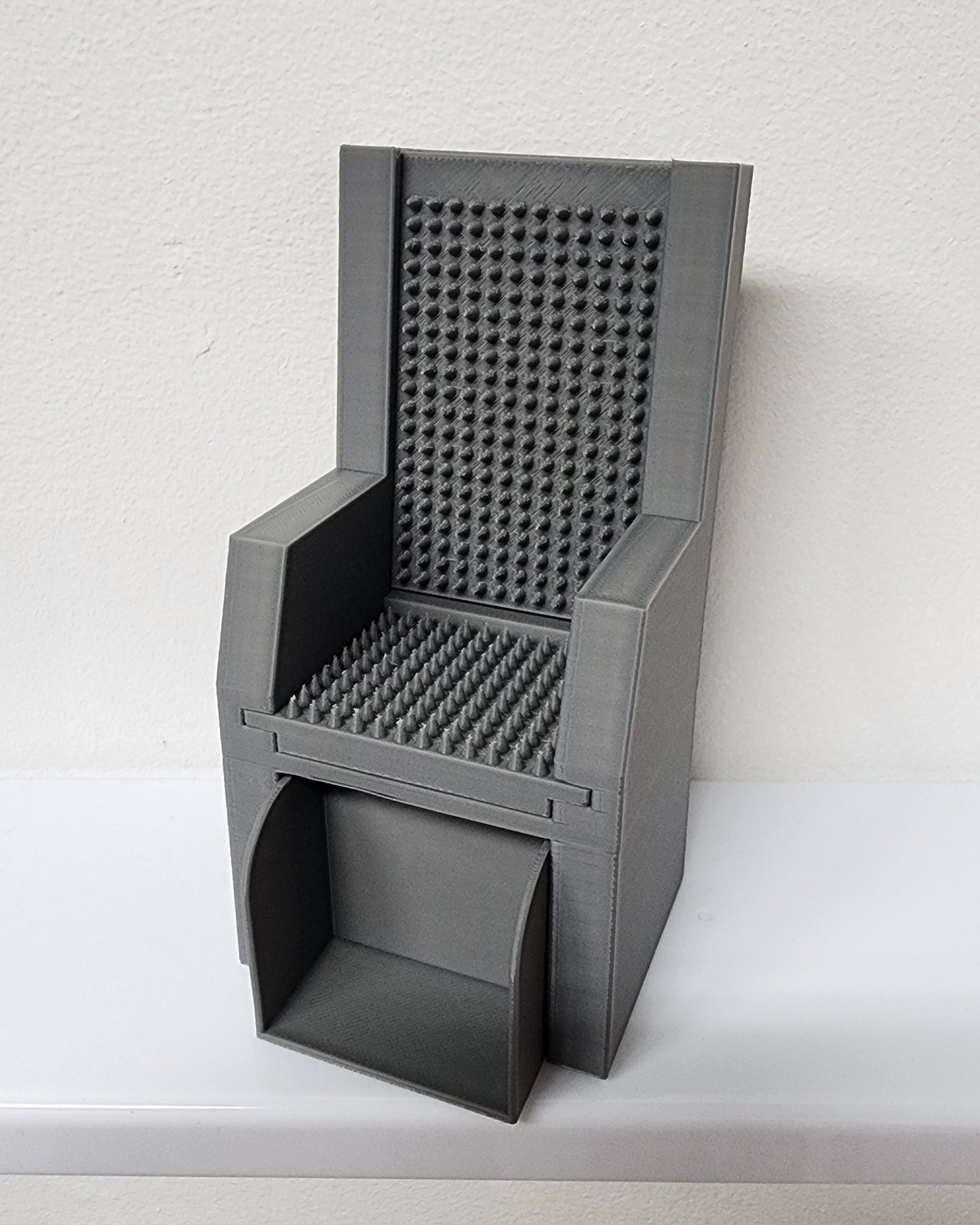 Taboo Tiny Chair - Solid