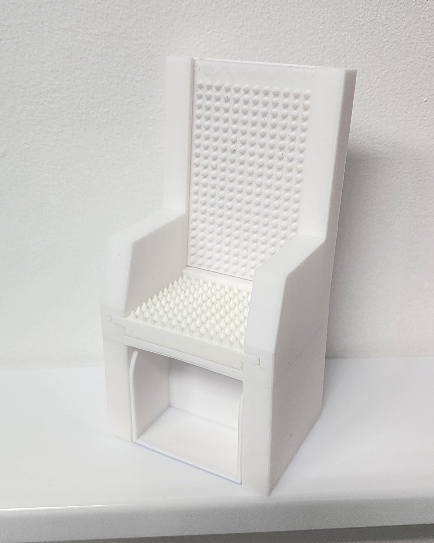 Taboo Tiny Chair - Solid